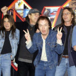 Malcolm Young muere