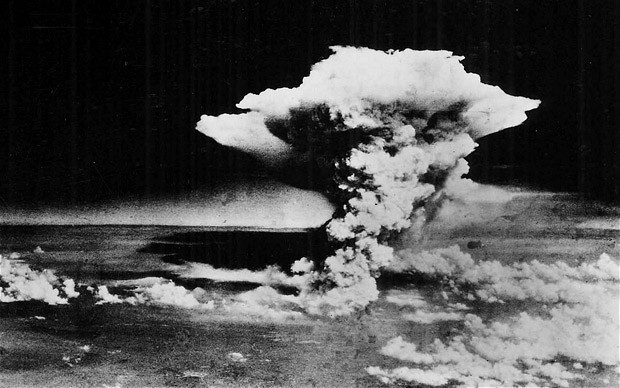 consecuencias de la bomba atómica